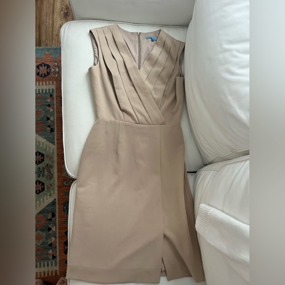 Antonio Melani suit dress. Size 2. Excellent condition; worn twice. - Picture 5 of 5